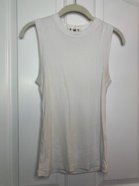 EUC AMO Sleeveless White Soft Sleeveless Tshirt size S
